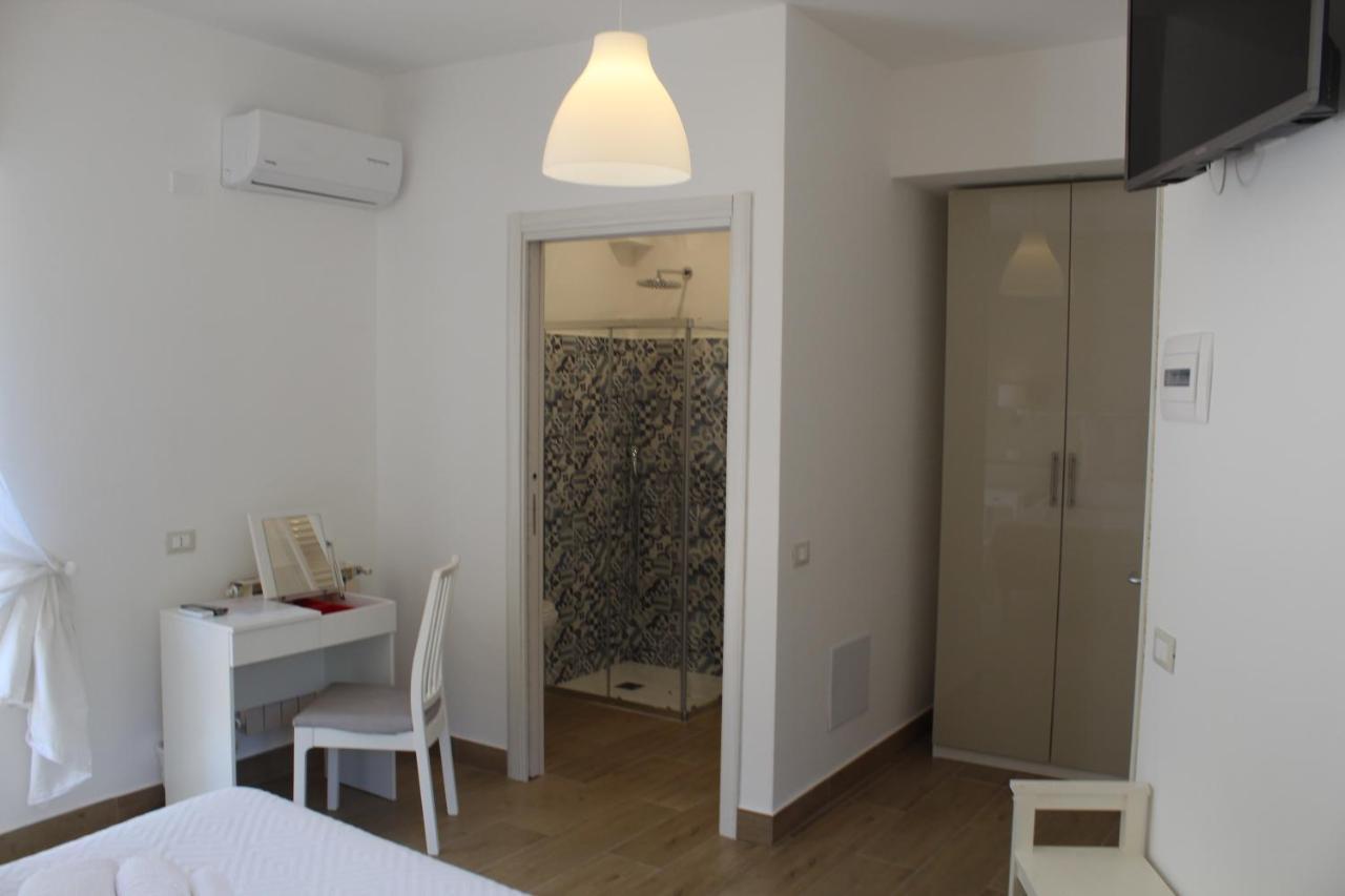 B&B Casa Al Vicolo 2 Taormina Bagian luar foto