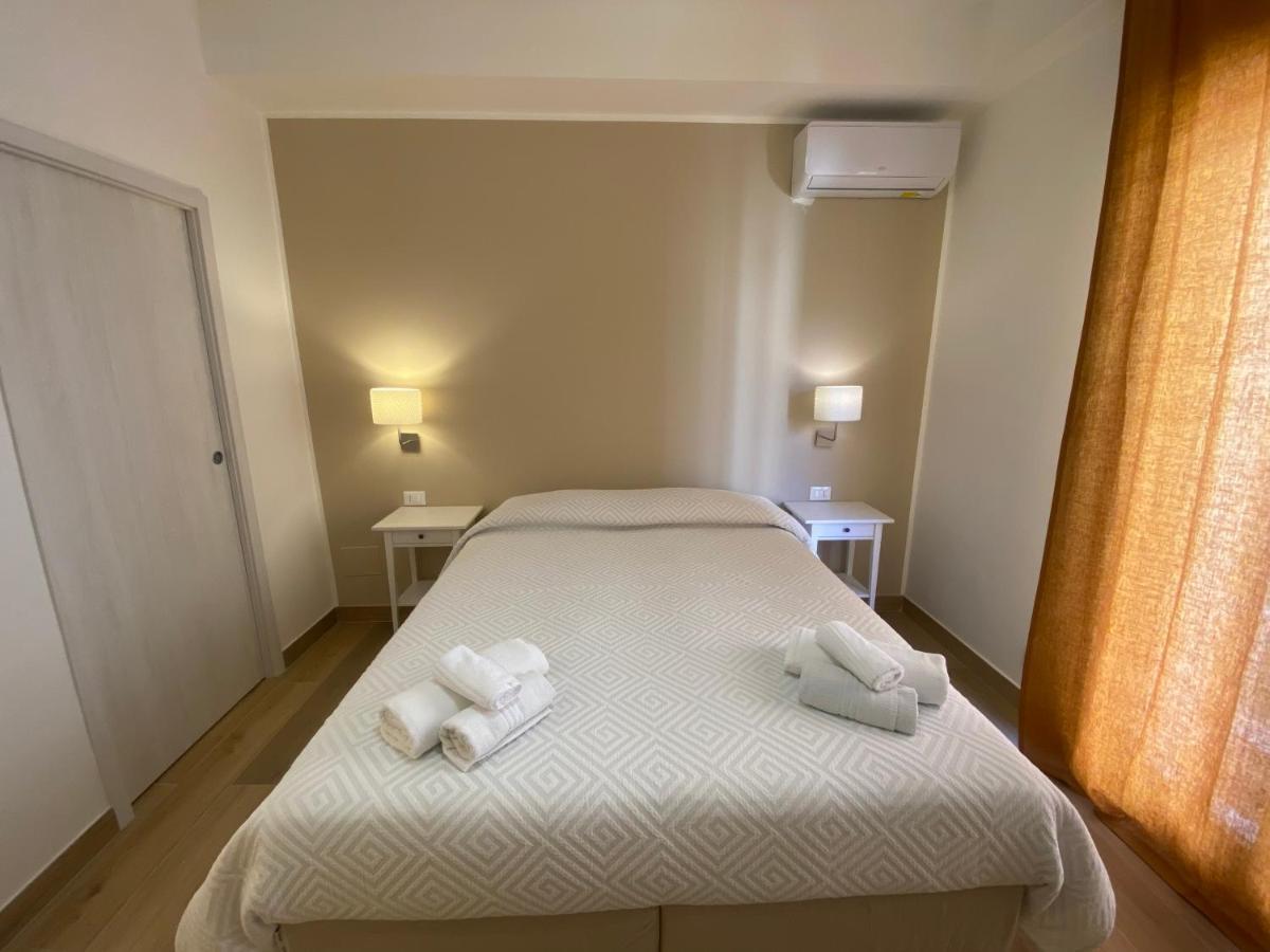 B&B Casa Al Vicolo 2 Taormina Bagian luar foto